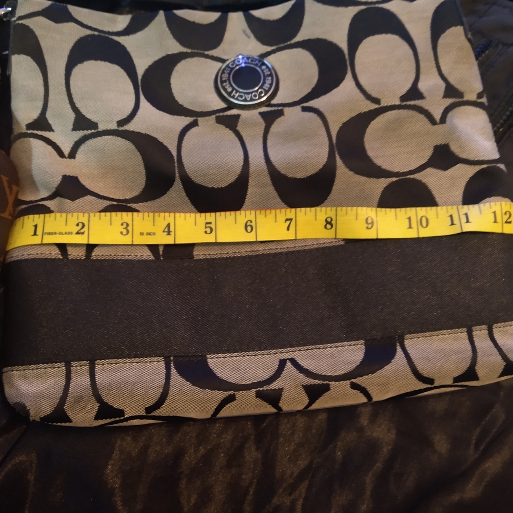 Purse - Picture 3 of 4